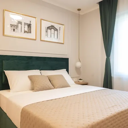 Neda Apartment